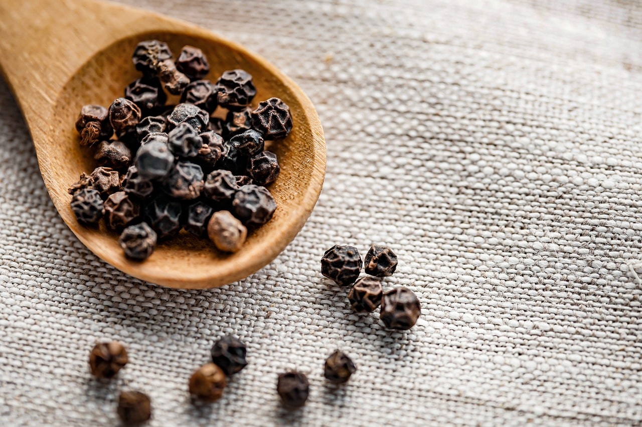 8 Health Benefits of Black Pepper Based on Science