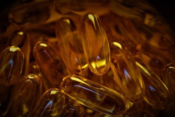 omega-3 fish oil softgels supplements